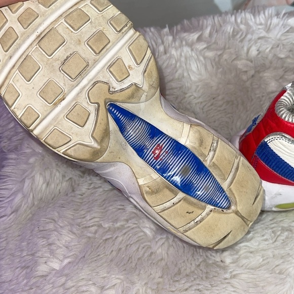 Nike White Sneakers with Red and Blue Details - Picture 6 of 7